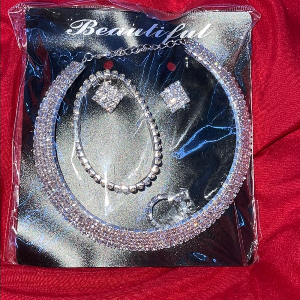A diamond jewelry set